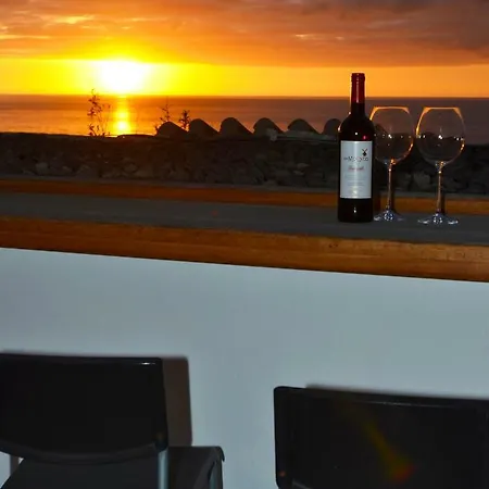 Casa La Vista - With Fantastic Sea Views *